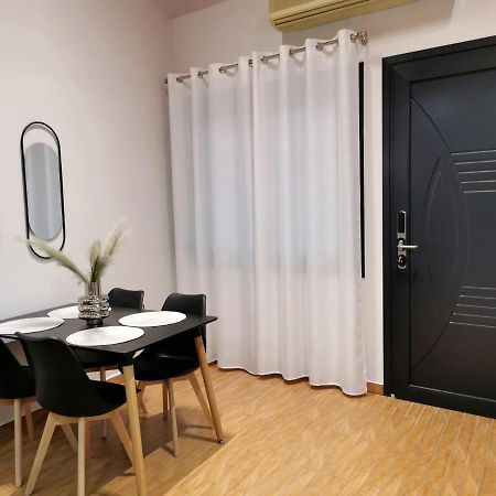 Pg Luxury Apartment Kavála ภายนอก รูปภาพ