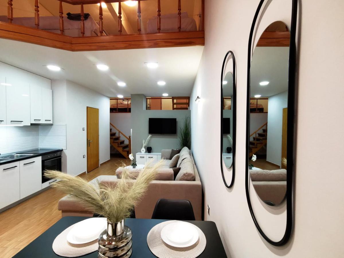 Pg Luxury Apartment Kavála ภายนอก รูปภาพ